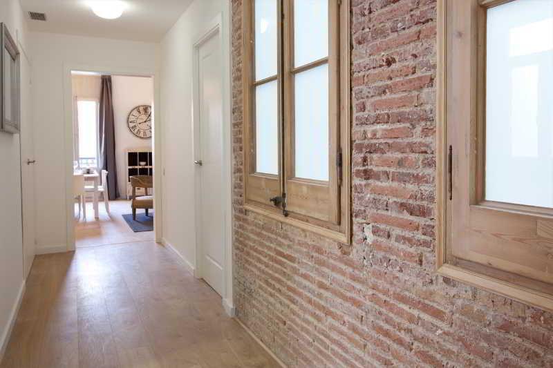 Rent Top Apartments Near Plaza De Catalunya برشلونة المظهر الخارجي الصورة